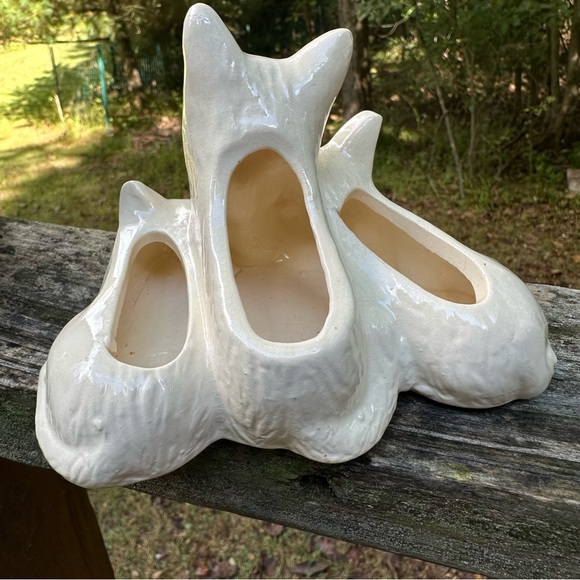 Vintage Triple Cat Succulent Planter - Picture 2 of 6